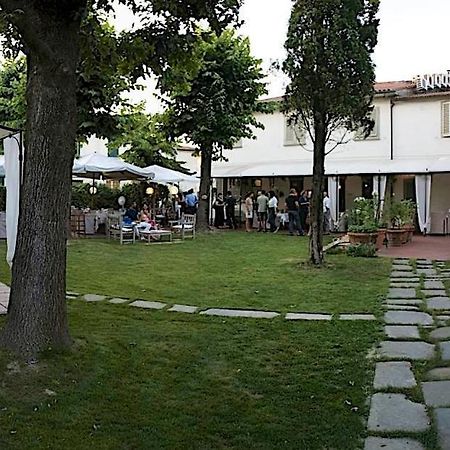 La Bussola Da Gino Quarrata Exterior foto